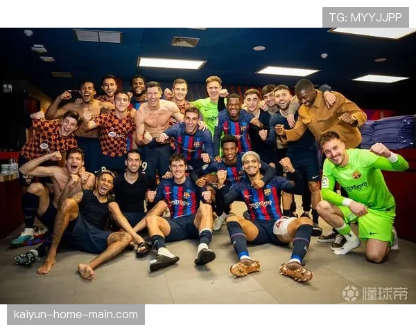 巴萨传控体系融合高压 年轻球员跑动弥补深度